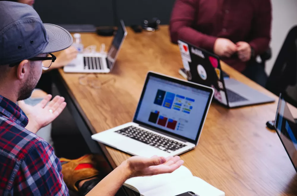 Headway jf R5wu2h MI0 unsplash